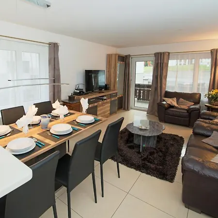 Apartman Charming In - Chez Ruth